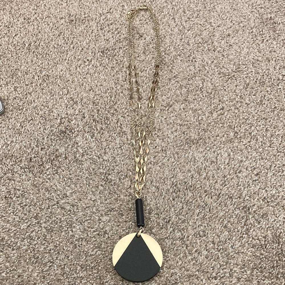 Chic Gold and Black Pendant Necklace - Picture 3 of 5